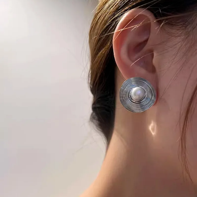 New Trendy 925 Silver Drop Earrings Pearl Geometric Disc Round Punk For Women Girl Gift Fashion Jewelry Dropship Wholesale
New Trendy 925 Silver Drop Earrings Pearl Geometric Disc Round Punk For Women Girl Gift Fashion Jewelry Dropship Wholesale