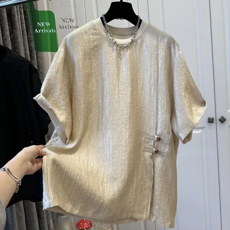 The design is super pearl The new Chinese style split short sleeved T-shirt shirt top is wide for women
The design is super pearl The new Chinese style split short sleeved T-shirt shirt top is wide for women