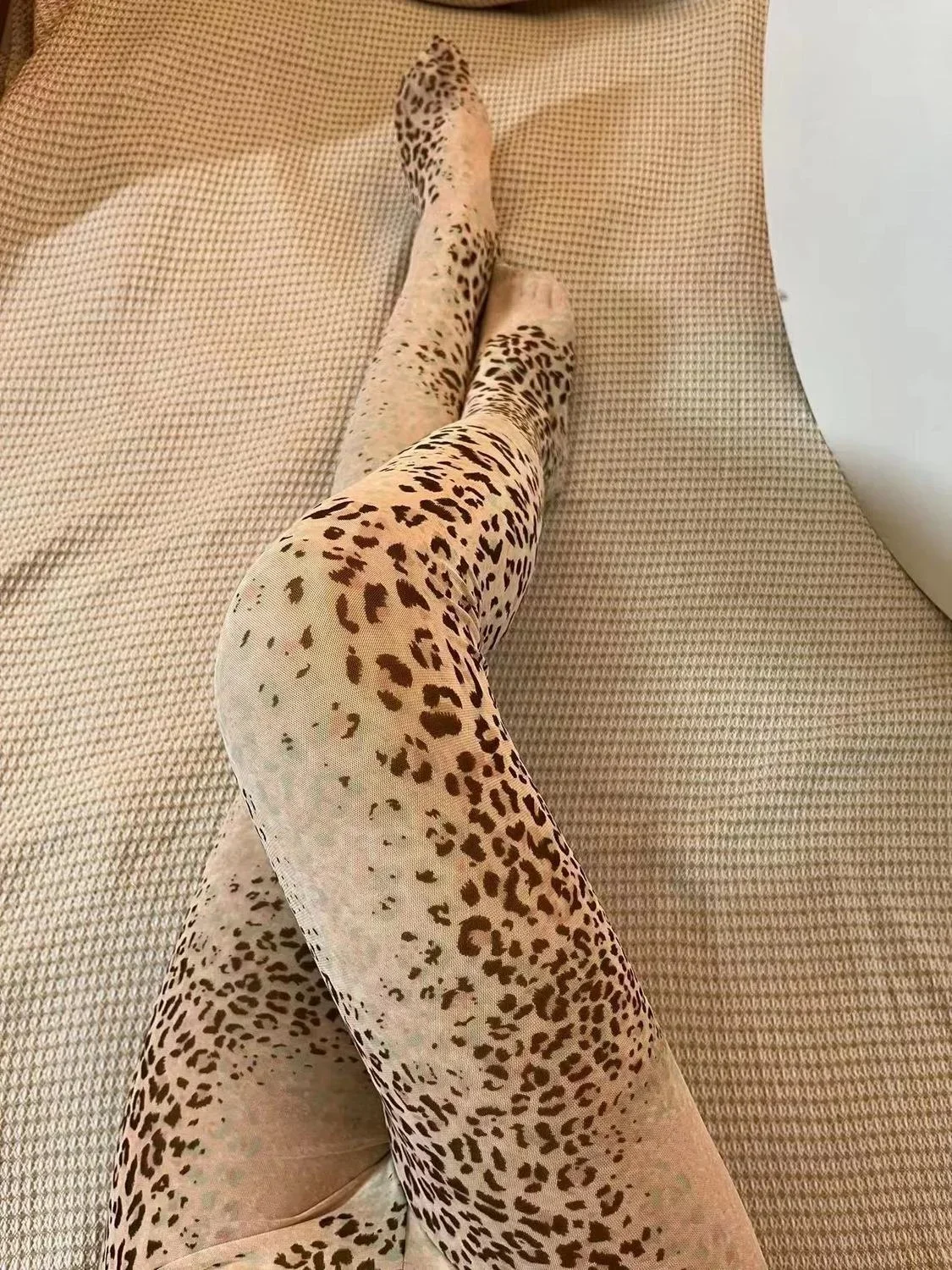 Летние ультратонкие прозрачные сексуальные колготки с леопардовым принтом, прозрачные штаны для йоги, леггинсы для тренировок 
Летние ультратонкие прозрачные сексуальные колготки с леопардовым принтом, прозрачные штаны для йоги, леггинсы для тренировок