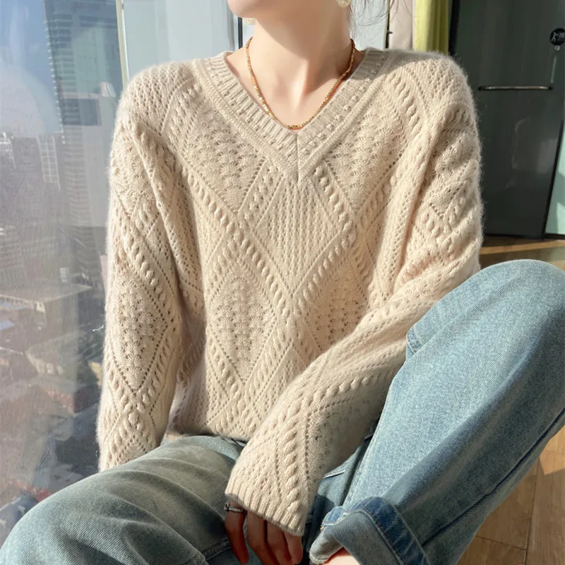 2023 Autumn/Winter New Women's Sweater 100% Wool V-neck Long Sleeve Knitted Casual Pullover Loose Korean Fashion Women's Top
2023 Autumn/Winter New Women's Sweater 100% Wool V-neck Long Sleeve Knitted Casual Pullover Loose Korean Fashion Women's Top