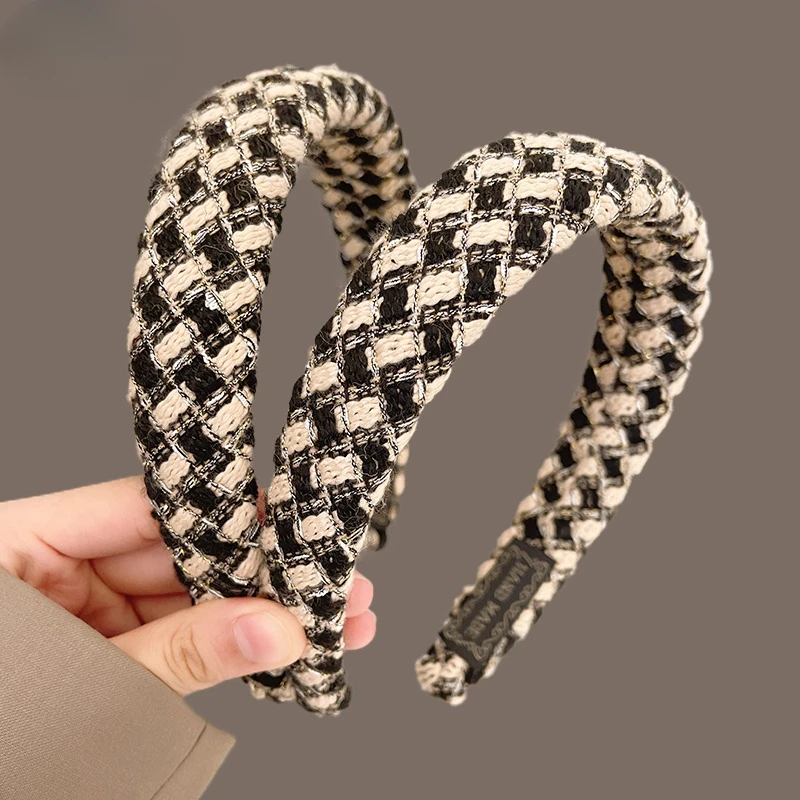 Headband Autumn and Winter Sponge High Skull Top Show Face Small Headband Retro Hairpin with Broad Edge Hair Tie Headdress
Headband Autumn and Winter Sponge High Skull Top Show Face Small Headband Retro Hairpin with Broad Edge Hair Tie Headdress