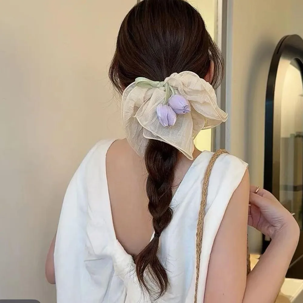 Fabric Mesh Large Tulip Flower Hair Loop Sweet Streamer Bow Side High Ponytail Versatile Headrope Hair Accessories
Fabric Mesh Large Tulip Flower Hair Loop Sweet Streamer Bow Side High Ponytail Versatile Headrope Hair Accessories