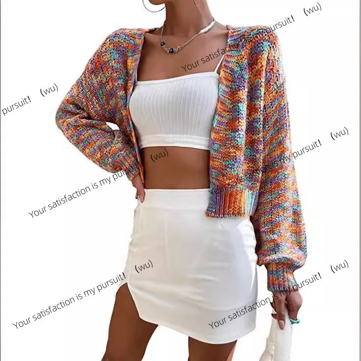 Свитер в цветовом стиле ретро, вязаный свитер с нишевой верхней курткой 
Свитер в цветовом стиле ретро, вязаный свитер с нишевой верхней курткой