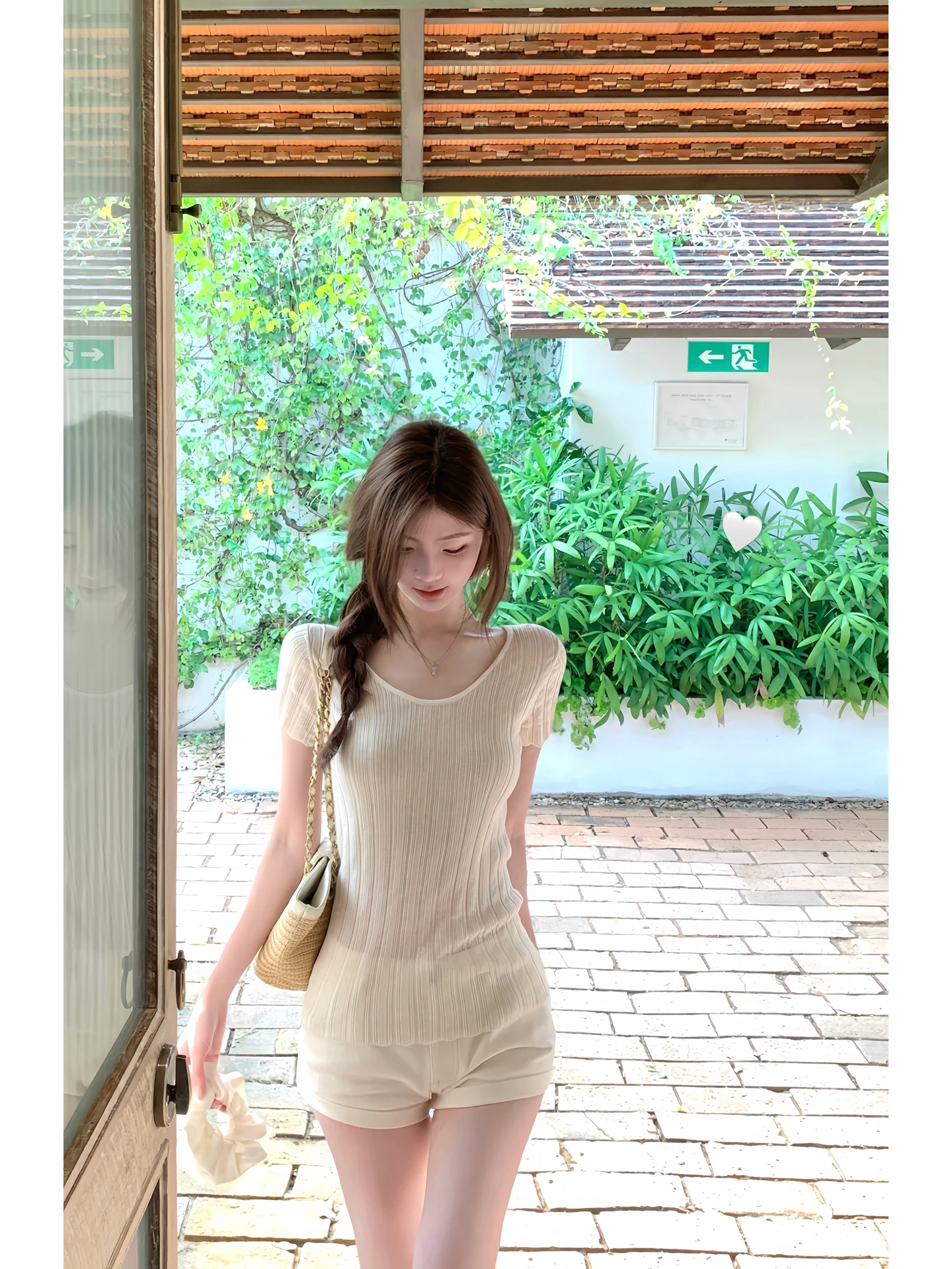 White Water Women's Summer Slim Fit Short Sleeve round Neck Knitted Top Wool Lyocell Ribbed Self Love Style Casual Wear
White Water Women's Summer Slim Fit Short Sleeve round Neck Knitted Top Wool Lyocell Ribbed Self Love Style Casual Wear