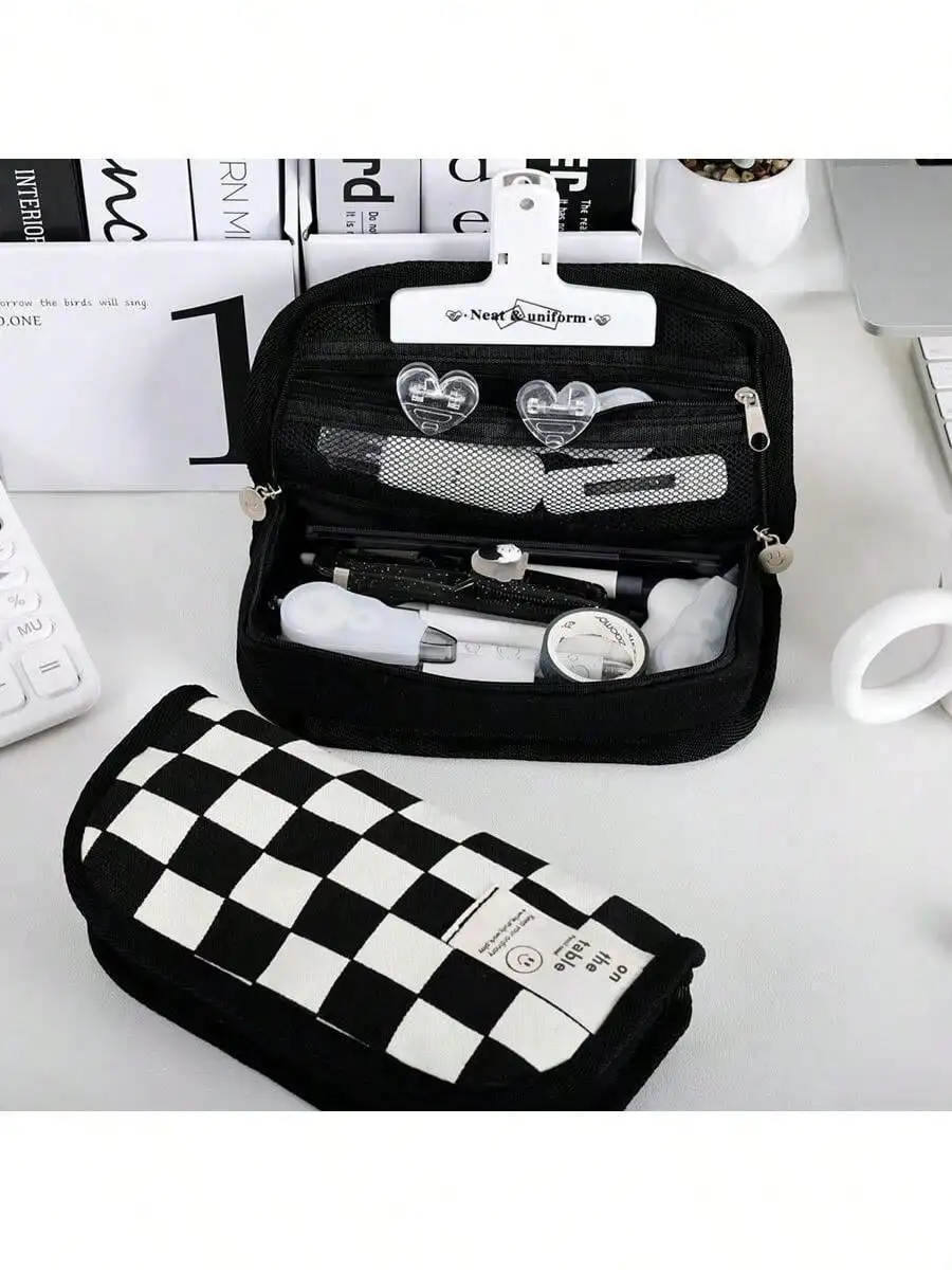 1pc Checkerboard Canvas Pencil Case - Multifunctional Large Capacity Double-Sided Open Creative Pencil Box With Pen Slot, Pencil
1pc Checkerboard Canvas Pencil Case - Multifunctional Large Capacity Double-Sided Open Creative Pencil Box With Pen Slot, Pencil