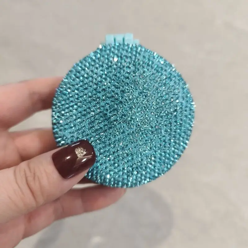 Мини-расческа на воздушной подушке, складная, портативная, инкрустированная бриллиантами, расческа на воздушной подушке с бриллиантами, небольшой размер
Мини-расческа на воздушной подушке, складная, портативная, инкрустированная бриллиантами, расческа на воздушной подушке с бриллиантами, небольшой размер