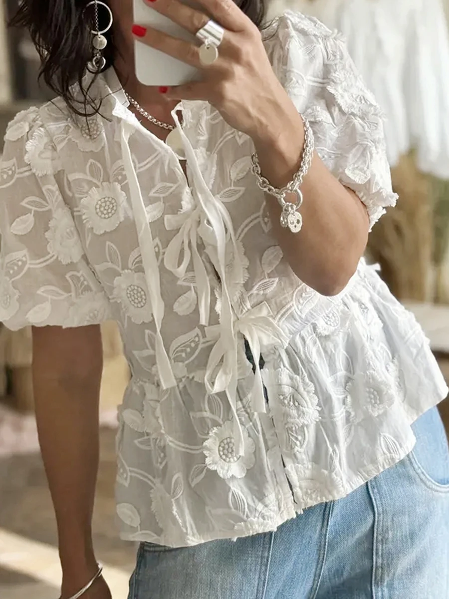 y2k Clothes Babydoll Tops Women Floral Embroidery Round Neck Puff Short Sleeve Shirts Elegant White Blouses Streetwear
y2k Clothes Babydoll Tops Women Floral Embroidery Round Neck Puff Short Sleeve Shirts Elegant White Blouses Streetwear