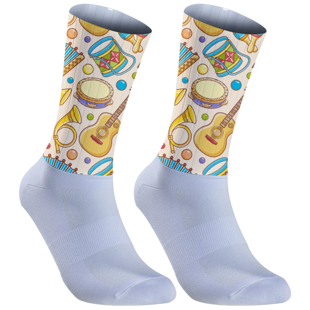 Шоссейные велосипедные спортивные носки Pro Bike Team Aero Cycling Socks Мужчины Женщины Бесшовные противоскользящие спортивные носки Новые
Шоссейные велосипедные спортивные носки Pro Bike Team Aero Cycling Socks Мужчины Женщины Бесшовные противоскользящие спортивные носки Новые