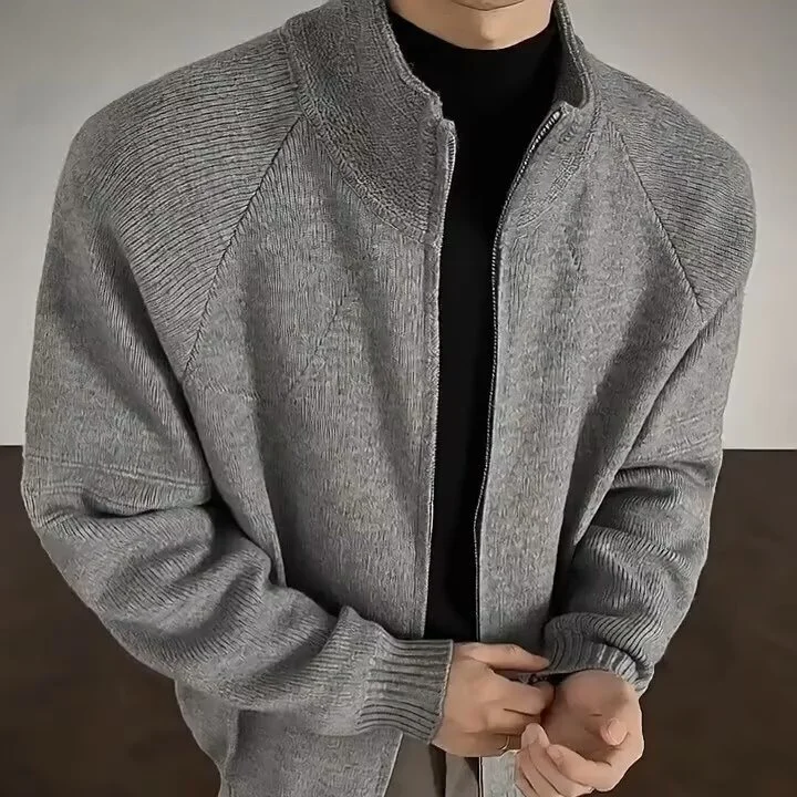 Мужской вязаный кардиган свободного кроя с длинными рукавами, повседневная одежда, с двойной молнией, в корейском стиле, осенне-зимний, из полиэфирного волокна
Мужской вязаный кардиган свободного кроя с длинными рукавами, повседневная одежда, с двойной молнией, в корейском стиле, осенне-зимний, из полиэфирного волокна