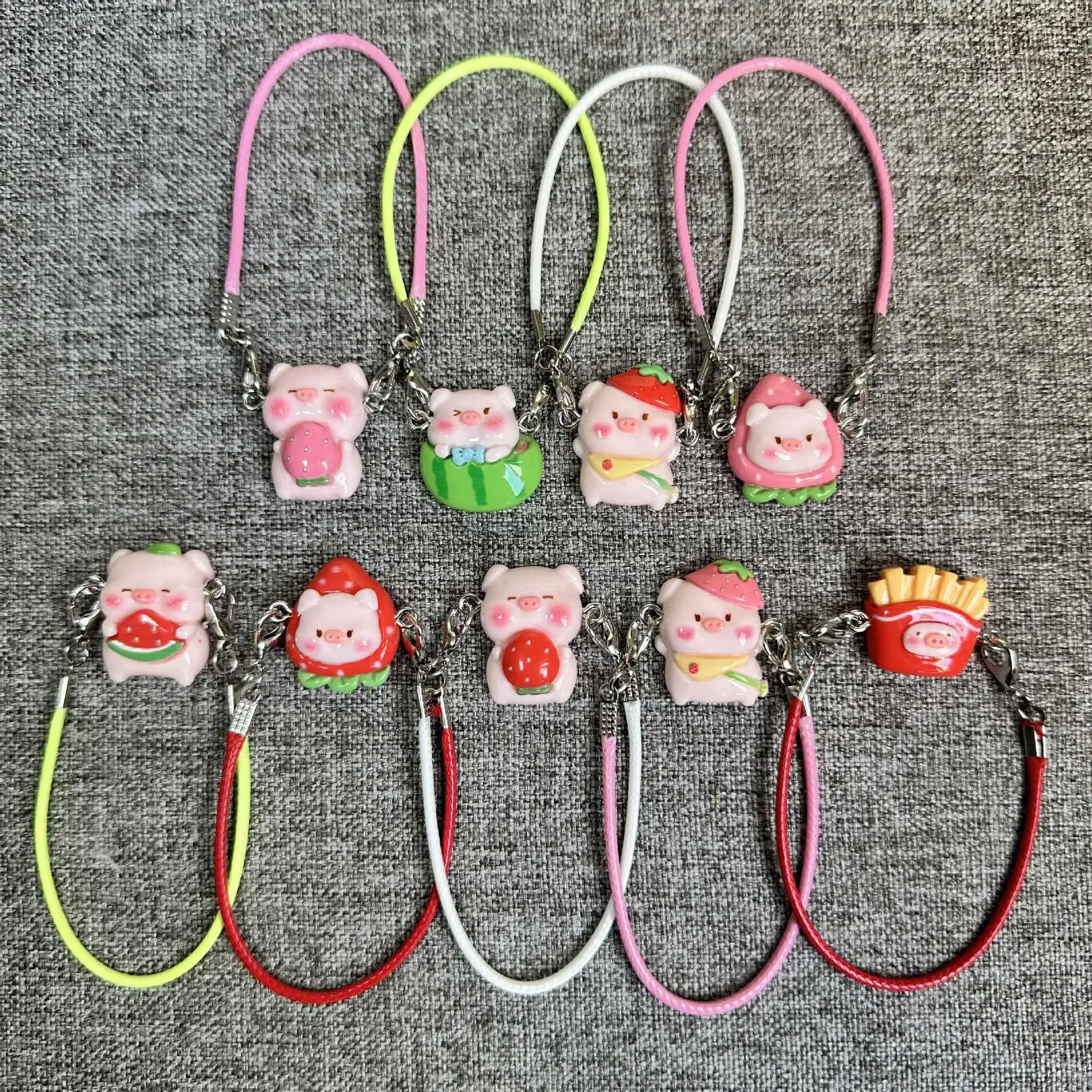 Clothes Accessories For Labubu 15/17Cm Dolls Gen 1-3 Ornament Cute Little Pig Eating Fruit Exquisite Small Gifts 
Clothes Accessories For Labubu 15/17Cm Dolls Gen 1-3 Ornament Cute Little Pig Eating Fruit Exquisite Small Gifts