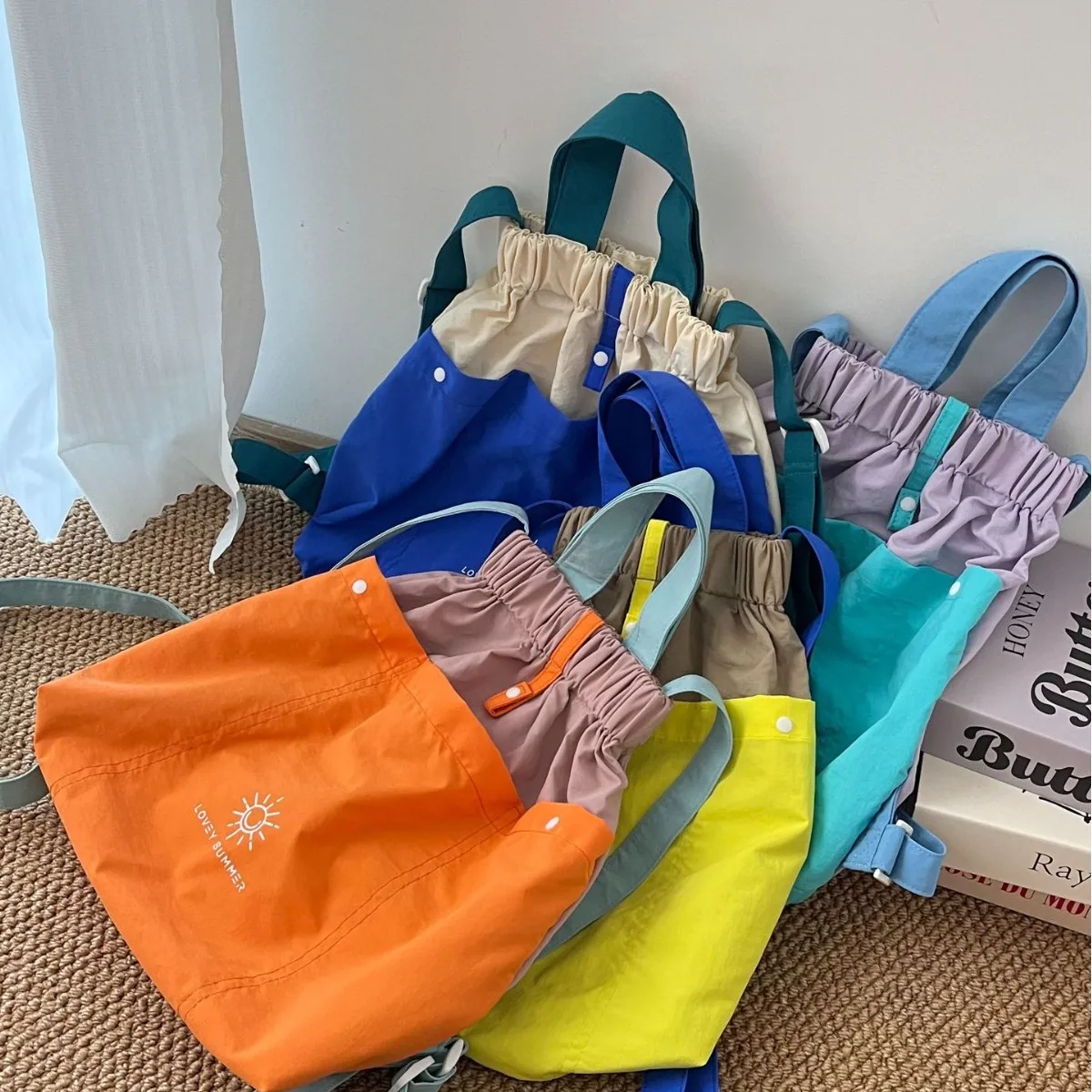 Women's Backpacks Summer Dopamine Color Blocked Fashionable Energetic Nylon Waterproof Outdoor Lightweight Schoolbags For girl
Women's Backpacks Summer Dopamine Color Blocked Fashionable Energetic Nylon Waterproof Outdoor Lightweight Schoolbags For girl