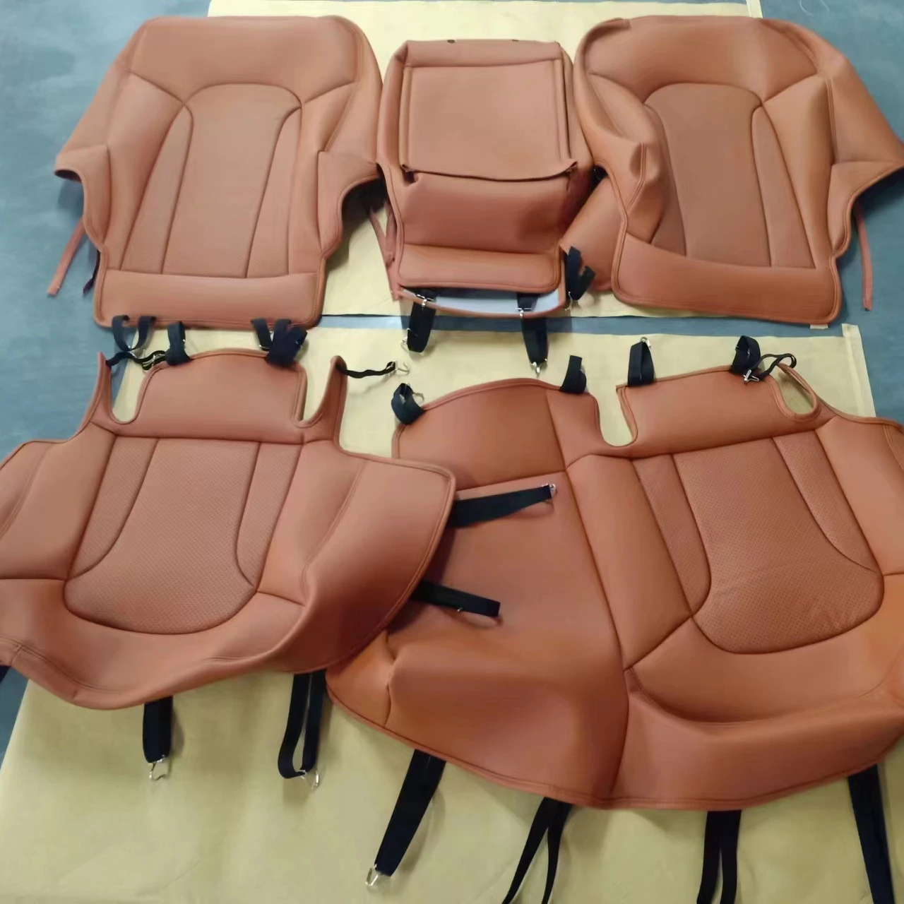 Source Factory New Design Luxury Original Car Seat Cover Diamond Stitching Custom Fit Leather Car Seat Covers Land Cruiser Lc200
Source Factory New Design Luxury Original Car Seat Cover Diamond Stitching Custom Fit Leather Car Seat Covers Land Cruiser Lc200