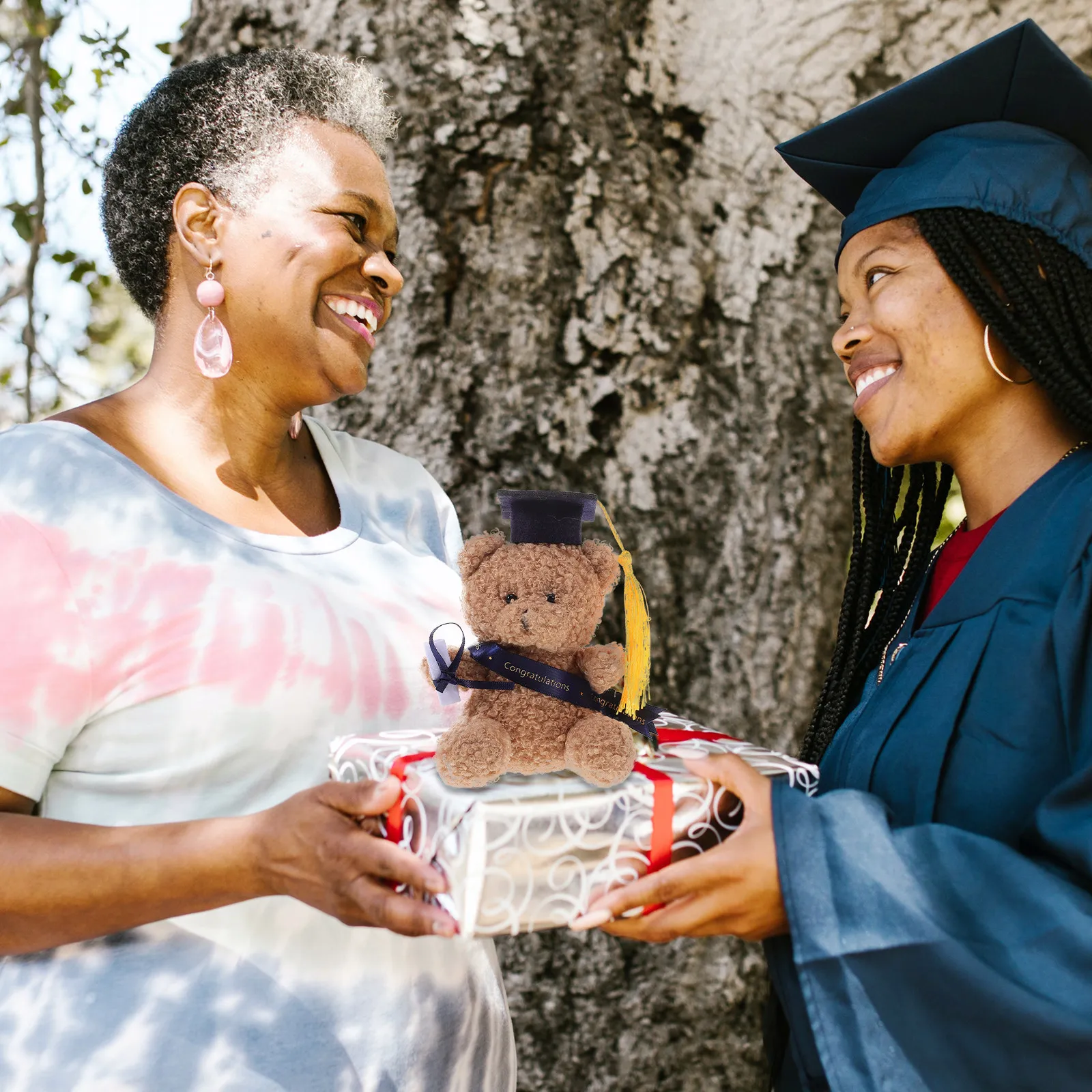 Graduation Bear Stuffed Animal Class Of 2025 Cap Sash Cute For Kindergarten High School College Party Favors Gifts
Graduation Bear Stuffed Animal Class Of 2025 Cap Sash Cute For Kindergarten High School College Party Favors Gifts