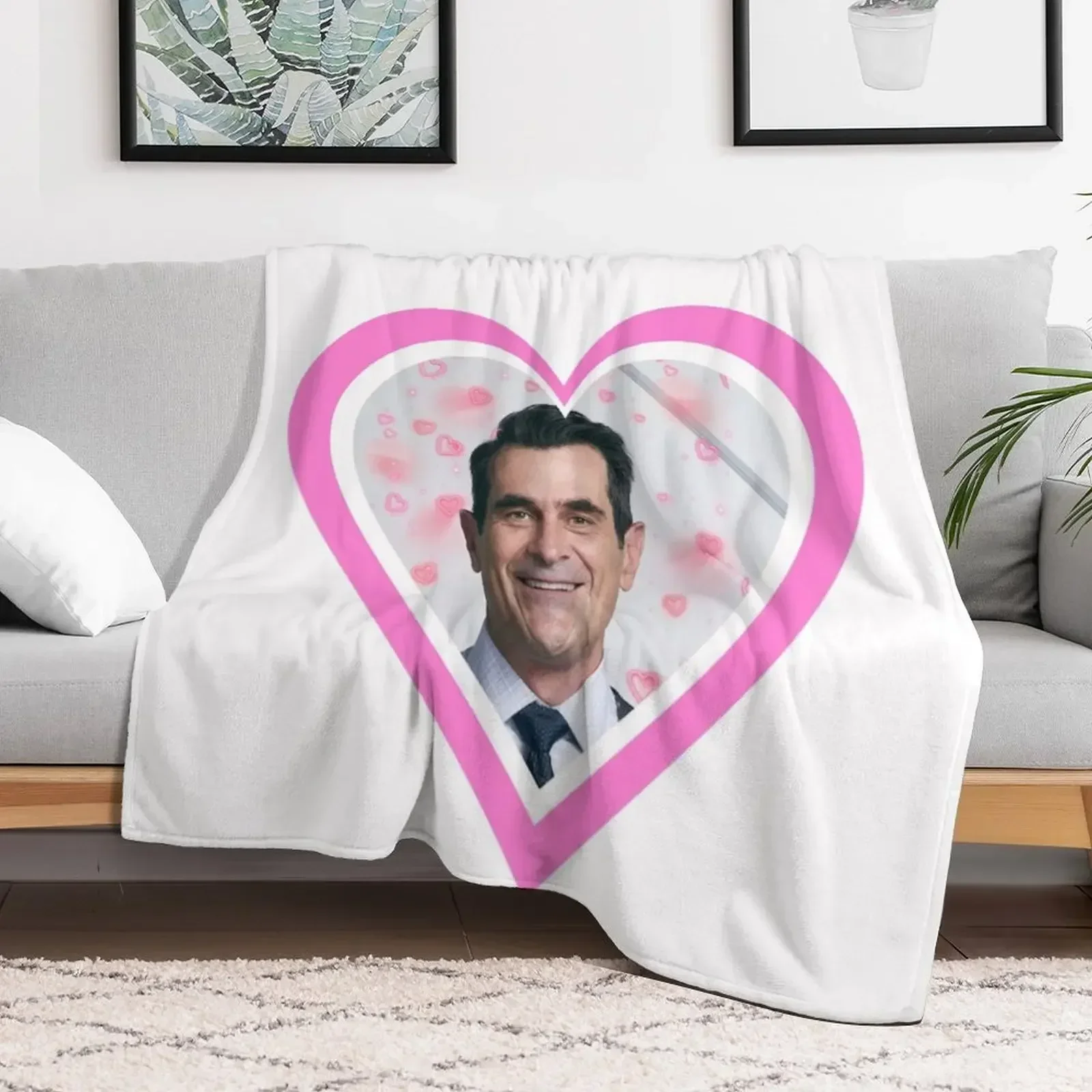 Modern family: Phil Dunphy heart Throw Blanket Bed Retros Soft Plaid Flannels Blankets
Modern family: Phil Dunphy heart Throw Blanket Bed Retros Soft Plaid Flannels Blankets