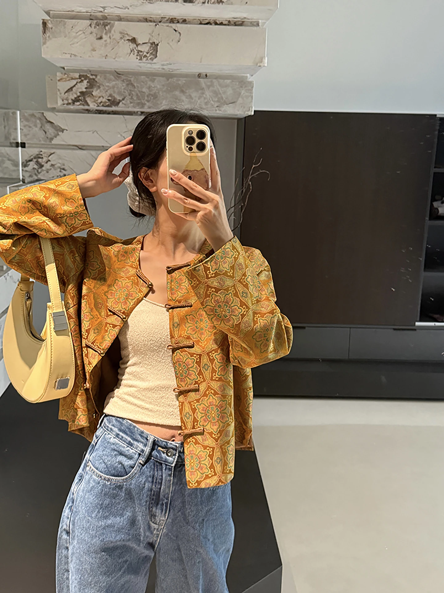 Синяя китайская шелковая блузка с круглым вырезом, длинными рукавами, традиционная, в стиле династии Сун, из парчи, верхняя одежда
Синяя китайская шелковая блузка с круглым вырезом, длинными рукавами, традиционная, в стиле династии Сун, из парчи, верхняя одежда