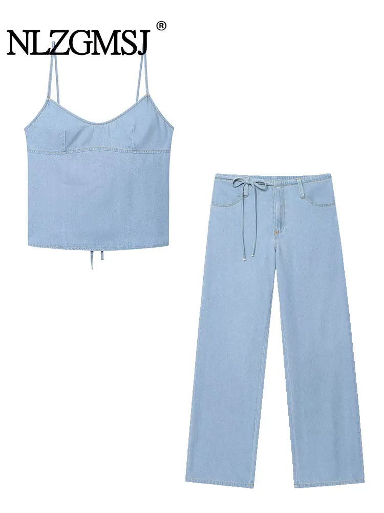 Повседневный шикарный джинсовый однотонный женский костюм с открытой спиной, жилет, топ, свободные брюки, модные летние костюмы 2025 года
Повседневный шикарный джинсовый однотонный женский костюм с открытой спиной, жилет, топ, свободные брюки, модные летние костюмы 2025 года