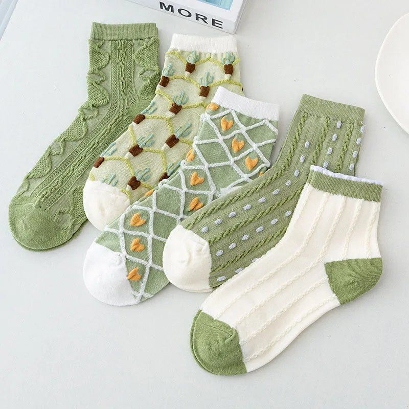 2023 Autumn New High Quality Women's Vintage Socks Pure Cotton Breathable Sweat-absorbing Comfortable Flower Mid Tube Socks
2023 Autumn New High Quality Women's Vintage Socks Pure Cotton Breathable Sweat-absorbing Comfortable Flower Mid Tube Socks