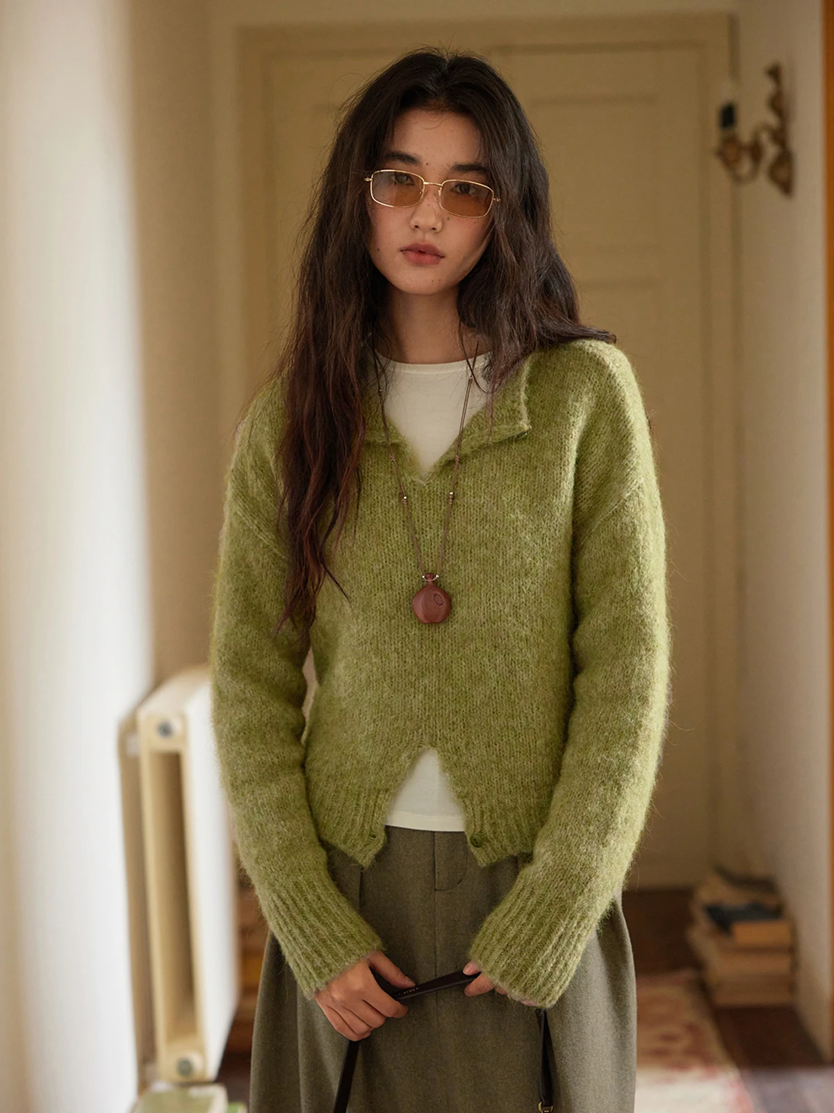 Solighter женский ор вязаный свитер с круглым вырезом и разрезом, шерсть альпаки, осень-зима, модный свитер для поездок на работу, Pure Online S
Solighter женский ор вязаный свитер с круглым вырезом и разрезом, шерсть альпаки, осень-зима, модный свитер для поездок на работу, Pure Online S