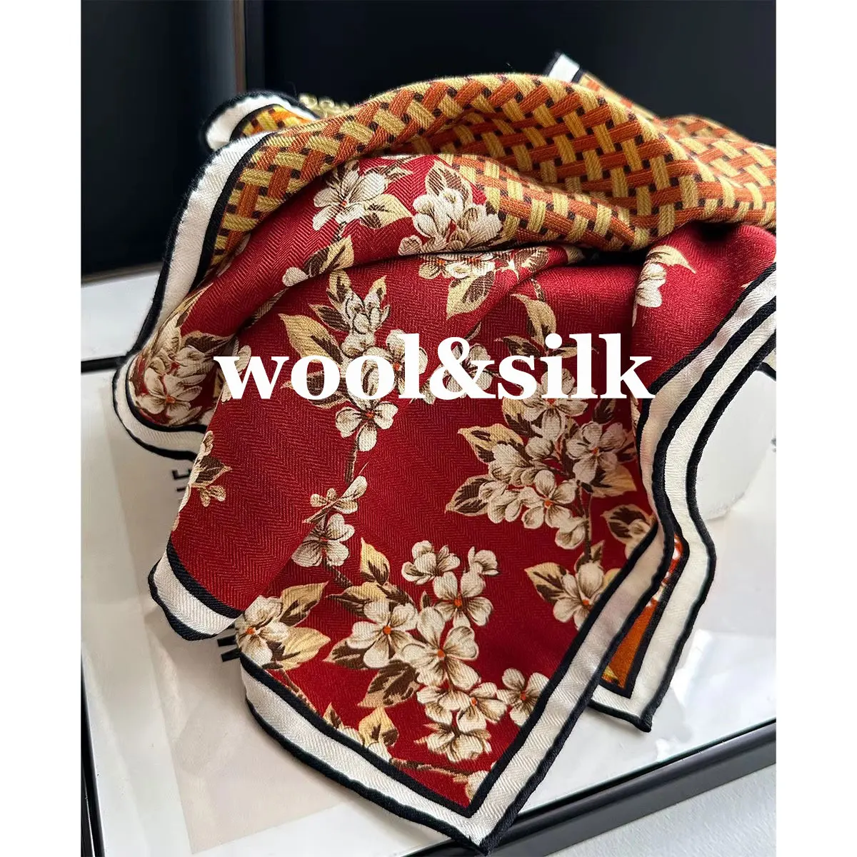 Fashion 82% wool 18% Real Silk Scarf for Women Shawls Wraps Foulard high quality Scarves Pashmina Hijab Bandana bufanda Poncho
Fashion 82% wool 18% Real Silk Scarf for Women Shawls Wraps Foulard high quality Scarves Pashmina Hijab Bandana bufanda Poncho