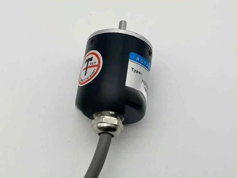 ISC3004-001E-360B-5-24C Инкрементный фотоэлектрический поворотный энкодер 200B-500B-1000B
ISC3004-001E-360B-5-24C Инкрементный фотоэлектрический поворотный энкодер 200B-500B-1000B