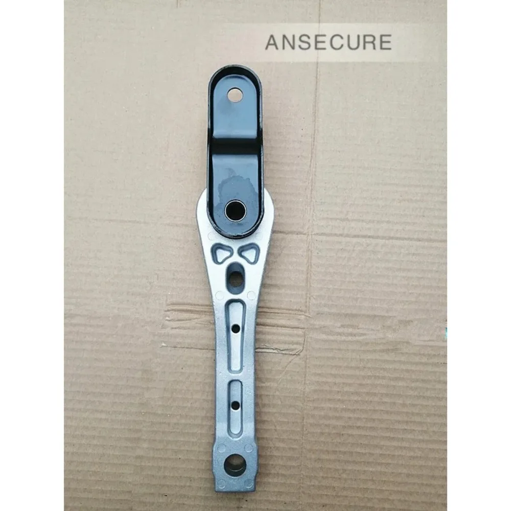 Engine Mount Mounting Pendulum Support Bracket For Audi A3 8P VW Golf Jetta Scirocco Touran Octavia Superb Yeti 1K0199855BB AE
Engine Mount Mounting Pendulum Support Bracket For Audi A3 8P VW Golf Jetta Scirocco Touran Octavia Superb Yeti 1K0199855BB AE
