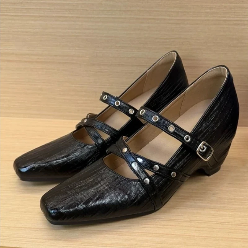 Not Tiring for The Feet 9CM Internal Height-increasing Mary Jane Shoes 2026 Spring/Summer New Flat-strap High Heels for Women
Not Tiring for The Feet 9CM Internal Height-increasing Mary Jane Shoes 2026 Spring/Summer New Flat-strap High Heels for Women