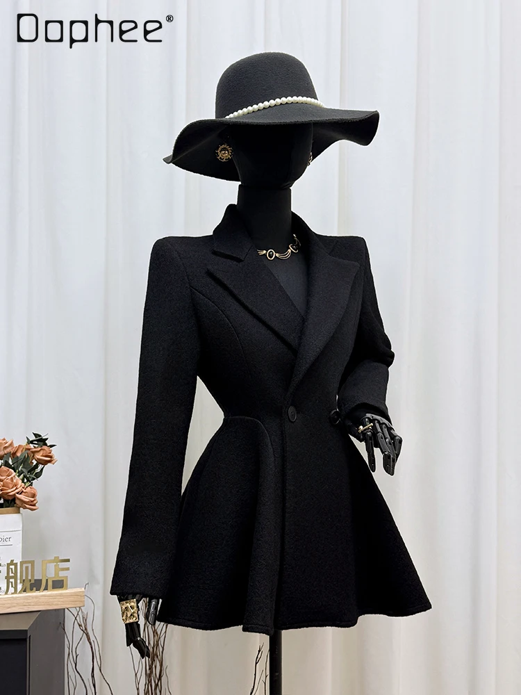 Hepburn Style Elegant Ladies Thickened Warm Black Short Wool Coat Commuting Style Fashion Long Sleeve Slim A-line Coats Trendy
Hepburn Style Elegant Ladies Thickened Warm Black Short Wool Coat Commuting Style Fashion Long Sleeve Slim A-line Coats Trendy