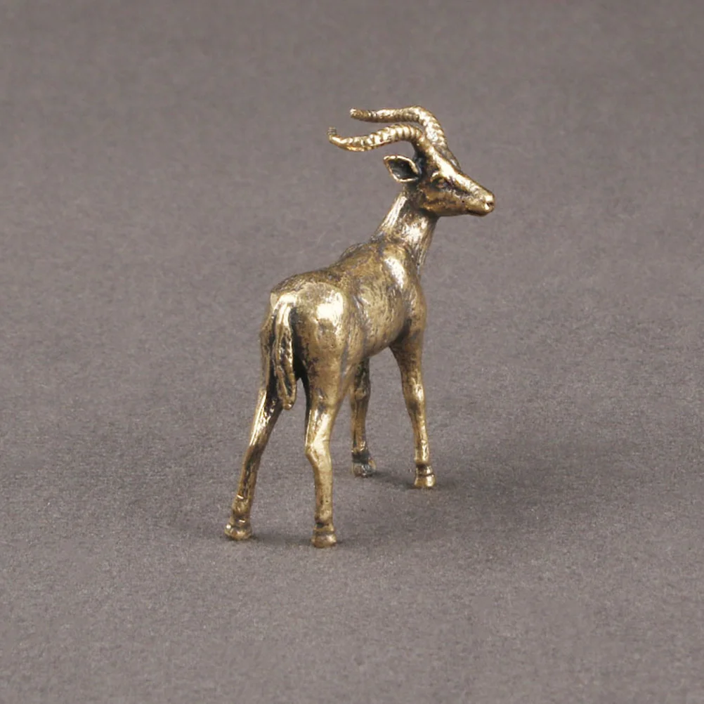 Tibetan Antelope Decor Copper Figurine Home Statue Desk Ornament Practical Living Bedroom Decor House Decorations
Tibetan Antelope Decor Copper Figurine Home Statue Desk Ornament Practical Living Bedroom Decor House Decorations