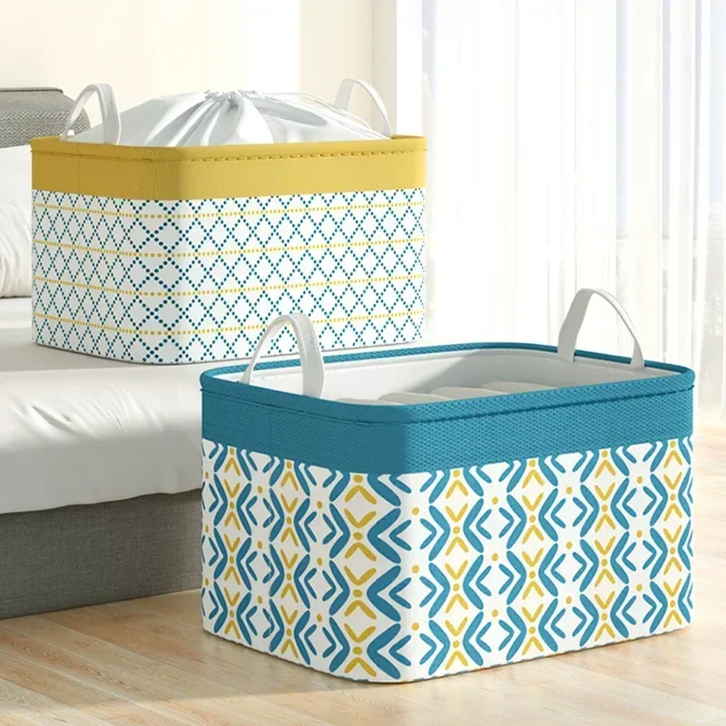 Large Capacity Household Portable Storage Basket with Handle Drawstring Clothing Storage Box Dustproof Foldable Closet Organizer
Large Capacity Household Portable Storage Basket with Handle Drawstring Clothing Storage Box Dustproof Foldable Closet Organizer