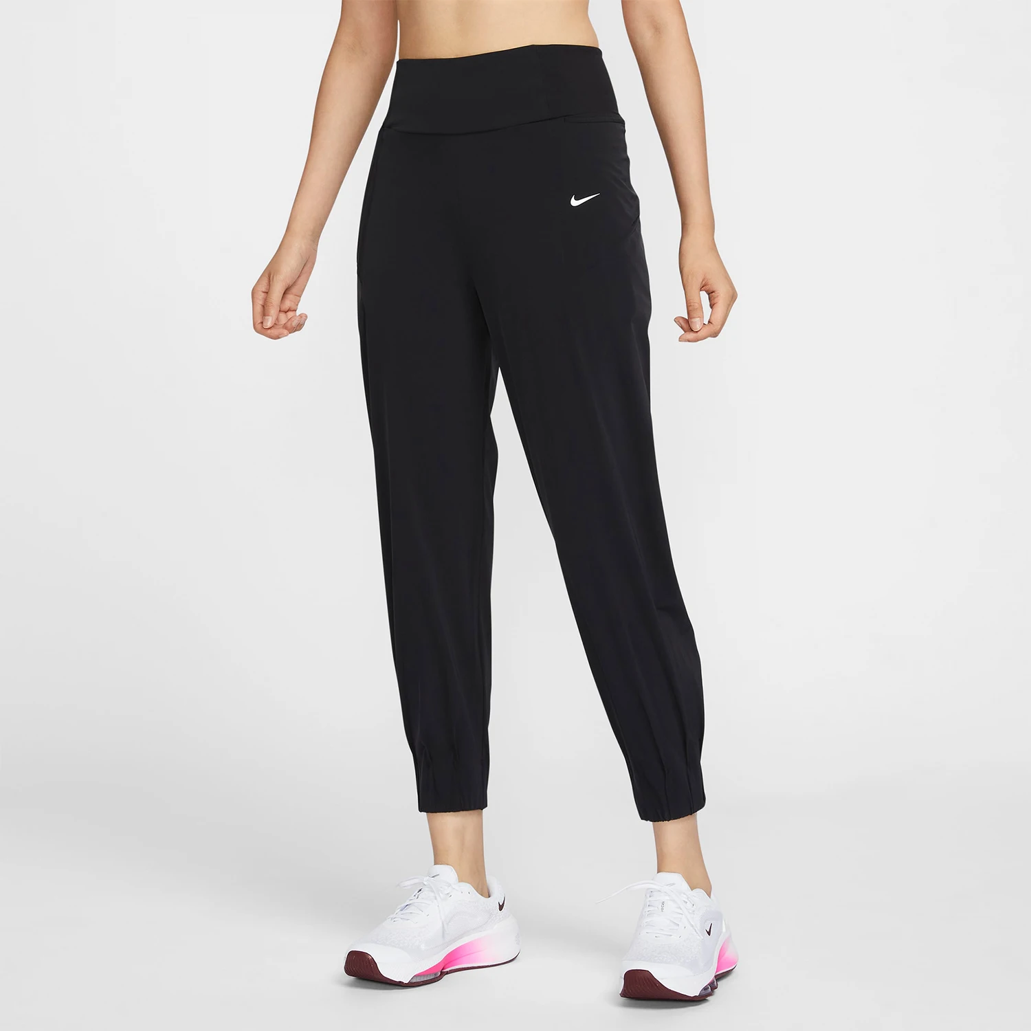 Официальные оригинальные дышащие брюки Nike 2024, новые женские влагоотводящие тренировочные брюки HQ1580-010
Официальные оригинальные дышащие брюки Nike 2024, новые женские влагоотводящие тренировочные брюки HQ1580-010