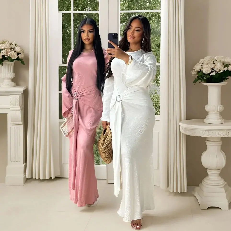 UNI New Muslim Women O Neck Lace Up Slim Robe Dress Multi-color Elegant High Waist Commuting Dress Party Dress Vestidos
UNI New Muslim Women O Neck Lace Up Slim Robe Dress Multi-color Elegant High Waist Commuting Dress Party Dress Vestidos