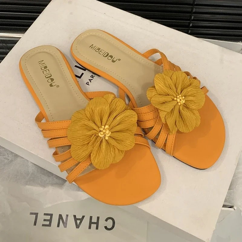 Summer Fashion Flower Flats Slippers Women Round Toe Comfort Non-slip Designer Sandals Ladies Casual Beach Shoes Female Slides
Summer Fashion Flower Flats Slippers Women Round Toe Comfort Non-slip Designer Sandals Ladies Casual Beach Shoes Female Slides