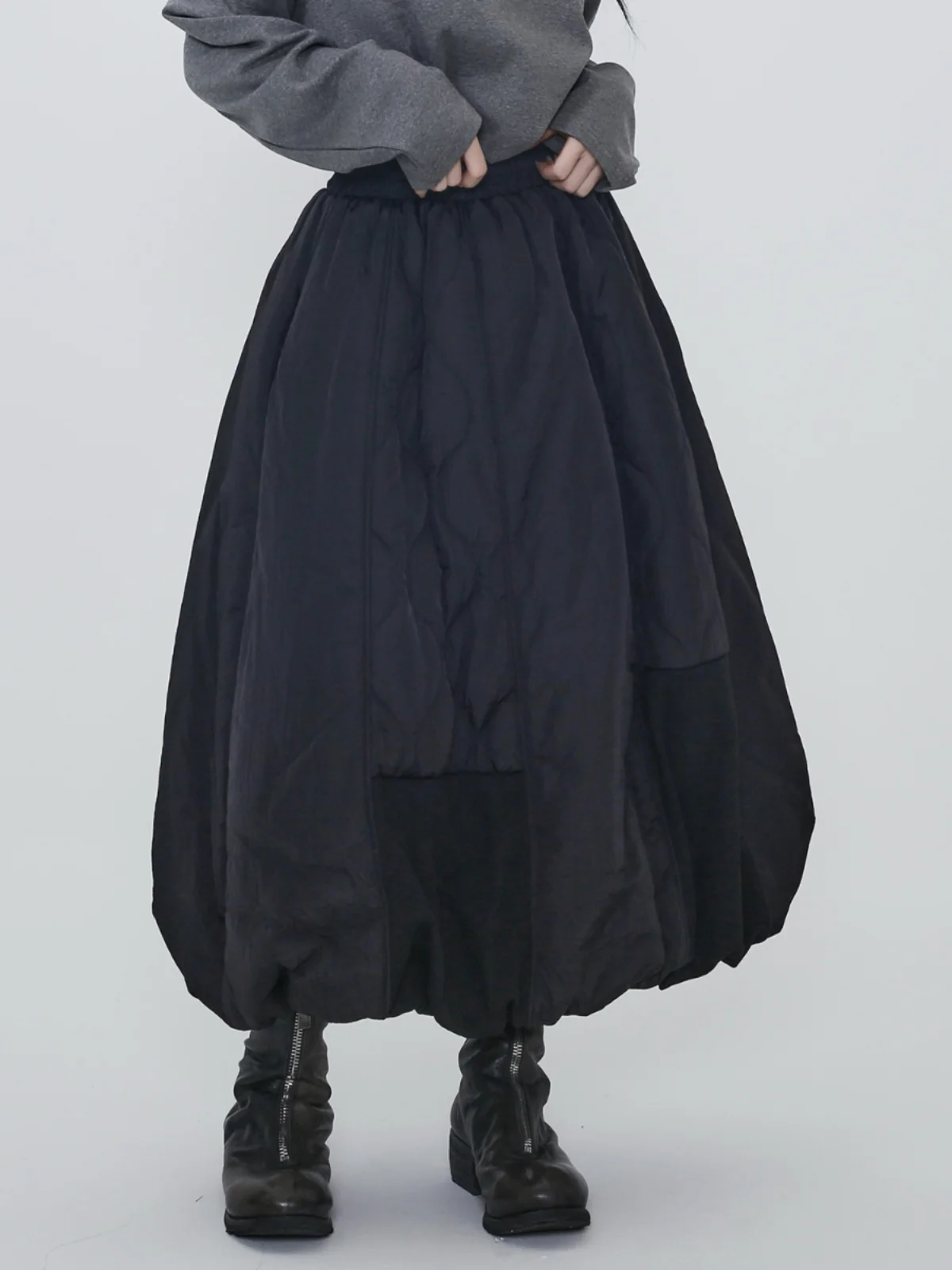 Warm Knitted Plaid Cotton A-Line Skirt for Women New Winter 2025 Dark Style Half-length Skirt with Elastic Waistband
Warm Knitted Plaid Cotton A-Line Skirt for Women New Winter 2025 Dark Style Half-length Skirt with Elastic Waistband