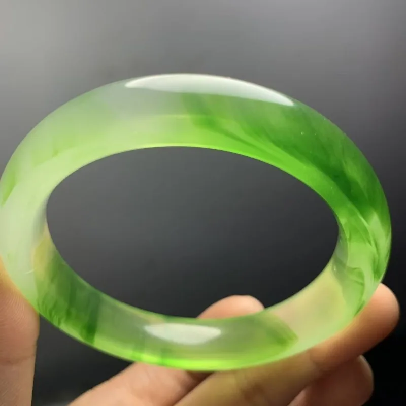 Natural Green Bracelet, Classic Ethnic Style Versatile Jade Bracelet
Natural Green Bracelet, Classic Ethnic Style Versatile Jade Bracelet