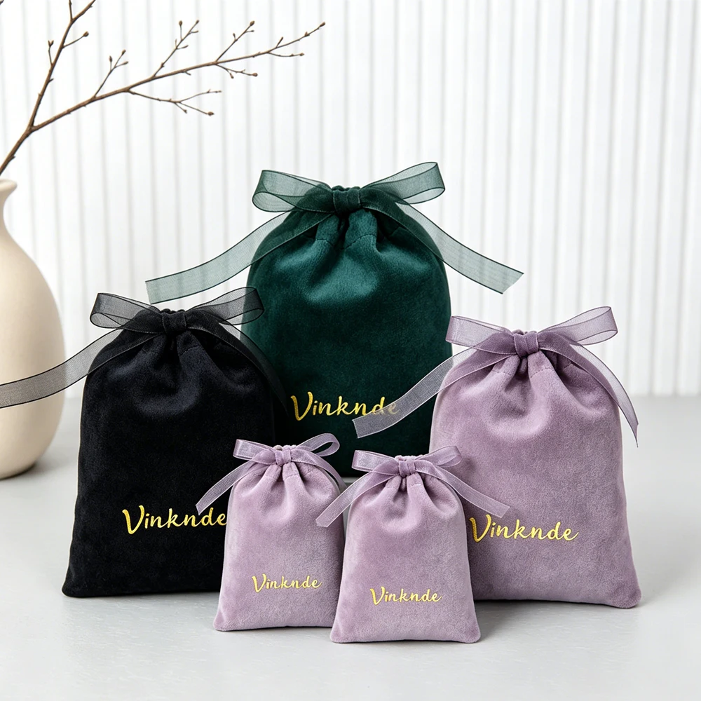 100Pcs Wholesales Custom Logo Lash Jewelry Drawstring Velvet Pouch Earring Rings Cosmetics Oil Packaging Bag With Organza Ribbon
100Pcs Wholesales Custom Logo Lash Jewelry Drawstring Velvet Pouch Earring Rings Cosmetics Oil Packaging Bag With Organza Ribbon