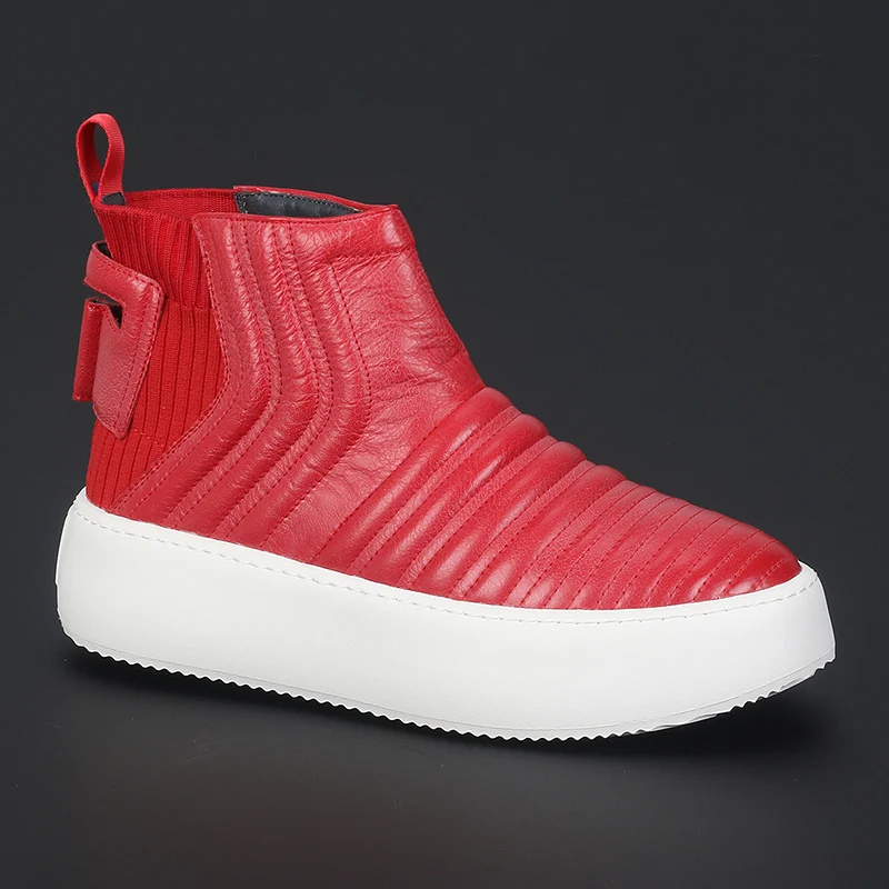 British Leather Men's Shoes Thick Soles Increase Casual Short Boots Solid Color All-match Short Boots Non-slip High-top Shoes
British Leather Men's Shoes Thick Soles Increase Casual Short Boots Solid Color All-match Short Boots Non-slip High-top Shoes