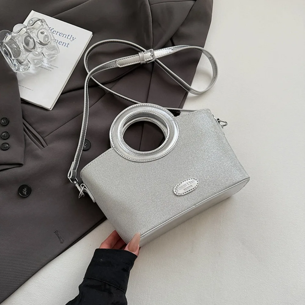 Trendy PU Sweet Star Silver Bag Shoulder Bag Tote Bag Small Basket Bag Crossbody Bag Korean Style Shining Banquet Handbag Travel
Trendy PU Sweet Star Silver Bag Shoulder Bag Tote Bag Small Basket Bag Crossbody Bag Korean Style Shining Banquet Handbag Travel