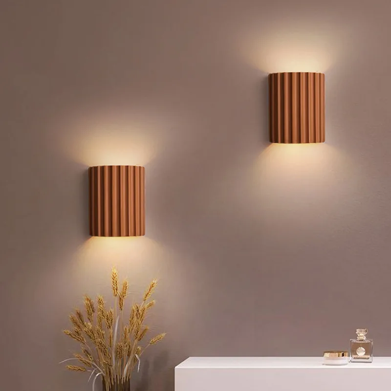 Minimalist Modern Bedroom Bedside Resin Wall Lamp Personalized Living Room Background Wall Lamp Balcony Corridor LED Wall Lamp
Minimalist Modern Bedroom Bedside Resin Wall Lamp Personalized Living Room Background Wall Lamp Balcony Corridor LED Wall Lamp