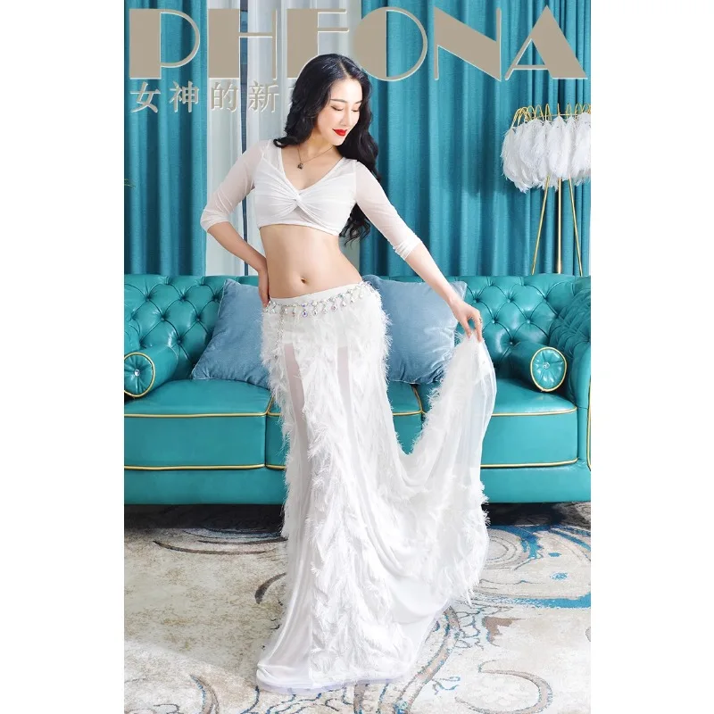 Customized New High-end Performance Costume for Belly Dance Costumes Practice Sexy and Elegant Two-piece Set White Top and Skirt
Customized New High-end Performance Costume for Belly Dance Costumes Practice Sexy and Elegant Two-piece Set White Top and Skirt