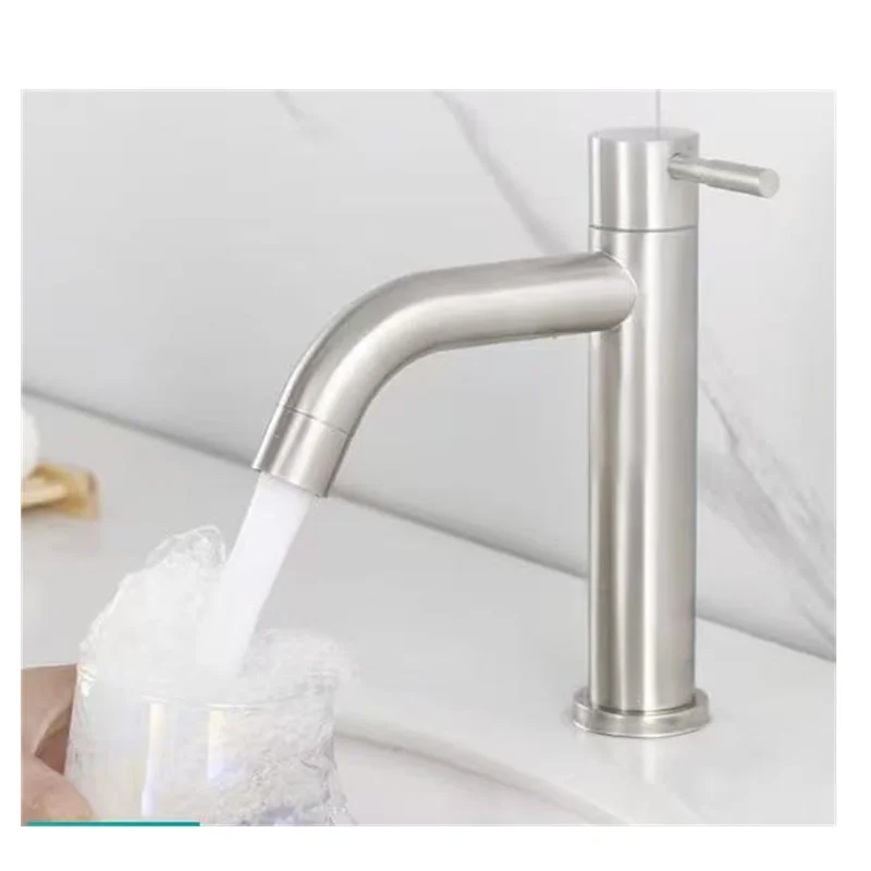 Смеситель для раковины с удлиненной и приподнятой ручкой, монтируемый на столешницу, из нержавеющей стали 304, для холодной воды, цвет черный/серебристый
Смеситель для раковины с удлиненной и приподнятой ручкой, монтируемый на столешницу, из нержавеющей стали 304, для холодной воды, цвет черный/серебристый