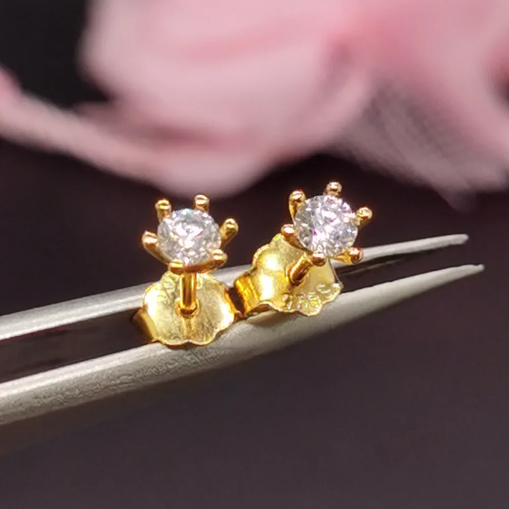 Small Six Claws 925 Silver Stud Earrings 3mm Total 0.2ct Moissanite Earrings 18K Gold Plating Moissanite Jewelry
Small Six Claws 925 Silver Stud Earrings 3mm Total 0.2ct Moissanite Earrings 18K Gold Plating Moissanite Jewelry