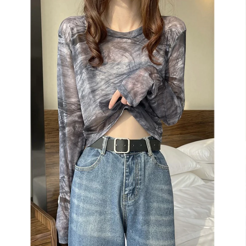 Ice Silk Women's Summer Short Sleeve T-Shirt Dyed Mesh Cover up Transparent Top round Neck Long Sleeve Commute Style
Ice Silk Women's Summer Short Sleeve T-Shirt Dyed Mesh Cover up Transparent Top round Neck Long Sleeve Commute Style