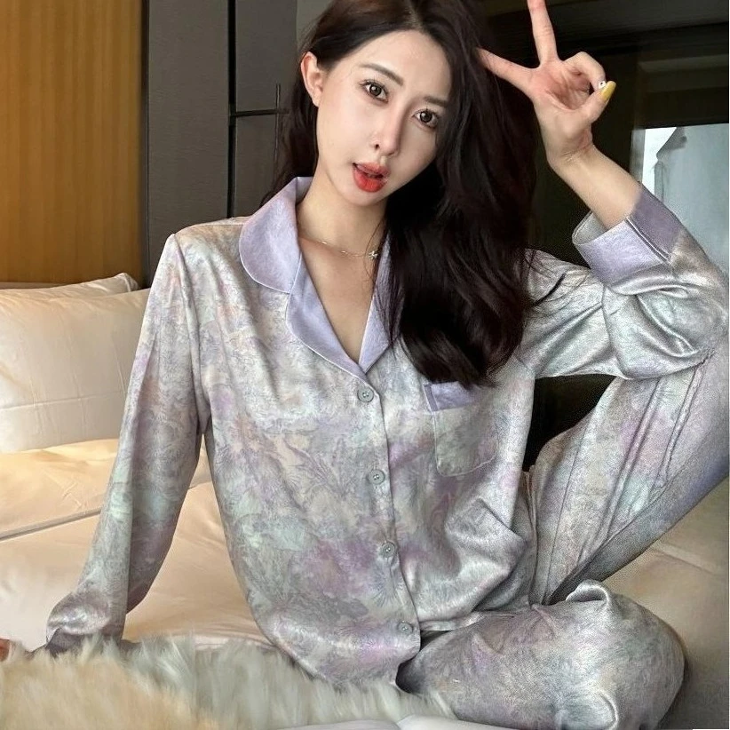 Женский комплект пижам из 2 предметов: атласный костюм для сна с отложным воротником, весна-осень, с длинным рукавом, домашняя одежда, ночное белье
Женский комплект пижам из 2 предметов: атласный костюм для сна с отложным воротником, весна-осень, с длинным рукавом, домашняя одежда, ночное белье