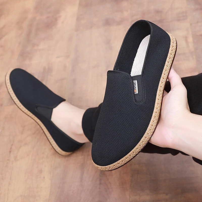 Лето 2025, мужская сетчатая обувь, удобная дышащая легкая нескользящая повседневная обувь с мягкой подошвой, бесплатная доставка
Лето 2025, мужская сетчатая обувь, удобная дышащая легкая нескользящая повседневная обувь с мягкой подошвой, бесплатная доставка