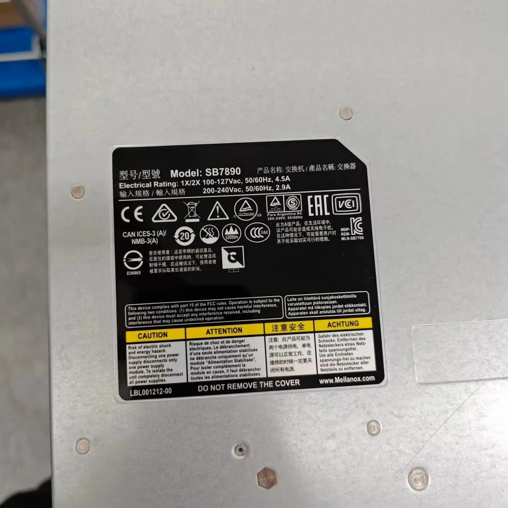 SB7890 36x 100G QSFP+ F2R Infiniband EDR Неуправляемый коммутатор MSB7890-ES2F
SB7890 36x 100G QSFP+ F2R Infiniband EDR Неуправляемый коммутатор MSB7890-ES2F