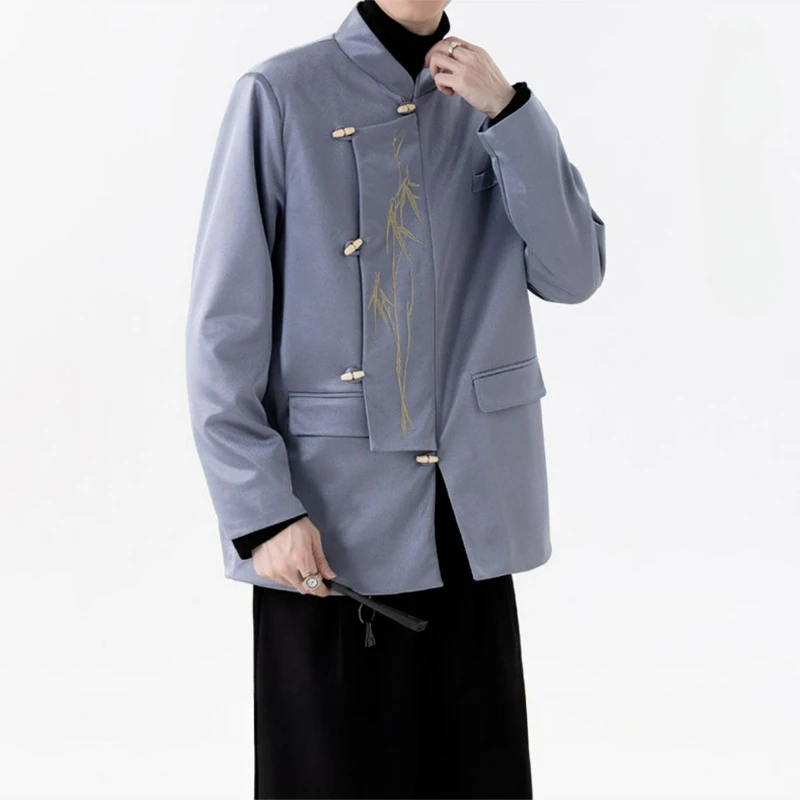 2026 Autumn Fashion New Chinese-style Retro Slanted Lapel Embroidered Outerwear Solid-color Stand-up Collar Suit Jacket for Men
2026 Autumn Fashion New Chinese-style Retro Slanted Lapel Embroidered Outerwear Solid-color Stand-up Collar Suit Jacket for Men