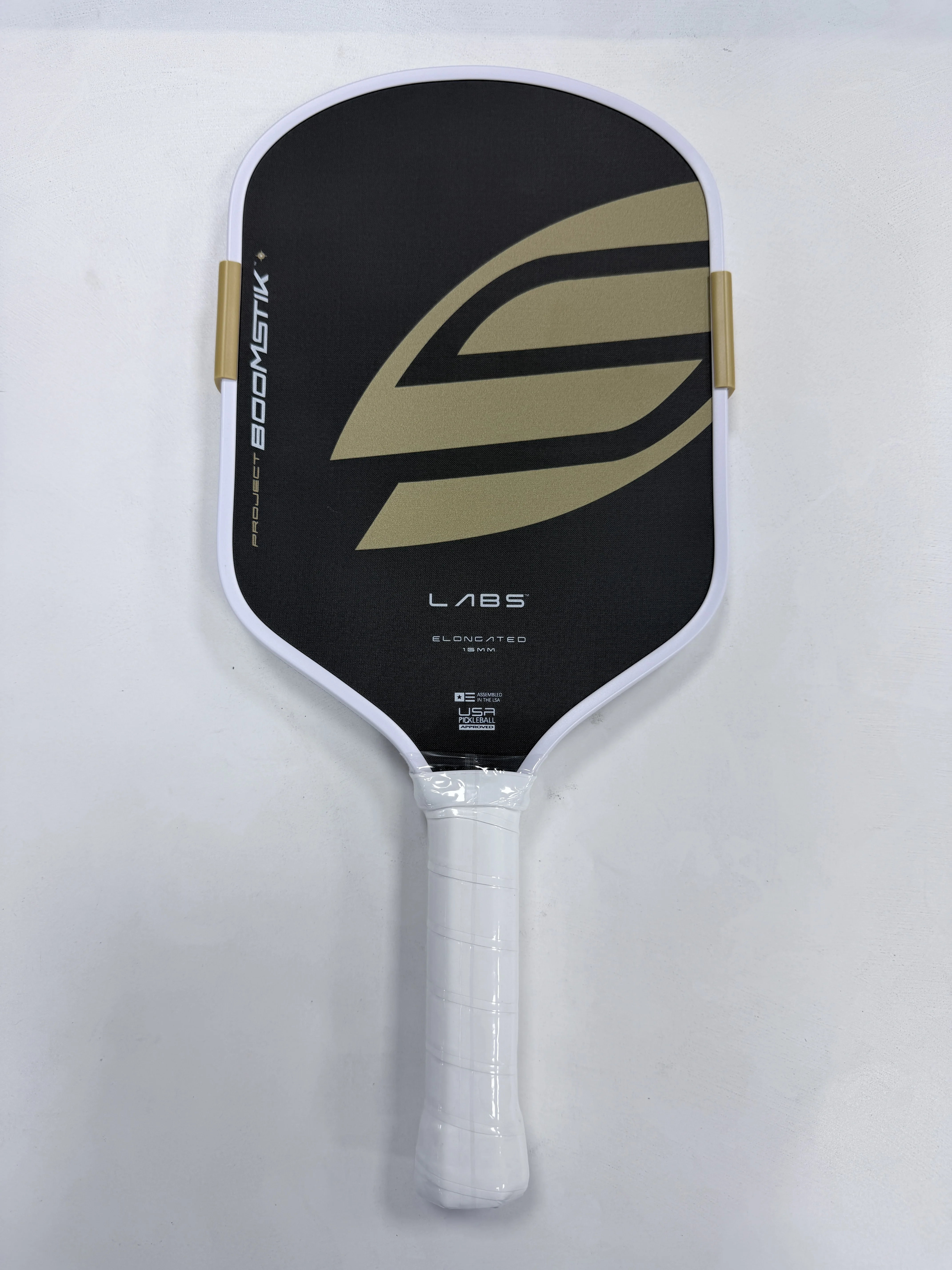 BOOMSTICK Style Elongated Professional Pickleball Paddle, T700 Carbon Fiber Surface, 16mm EPP Foam Honeycomb Core, USAPA Approve
BOOMSTICK Style Elongated Professional Pickleball Paddle, T700 Carbon Fiber Surface, 16mm EPP Foam Honeycomb Core, USAPA Approve