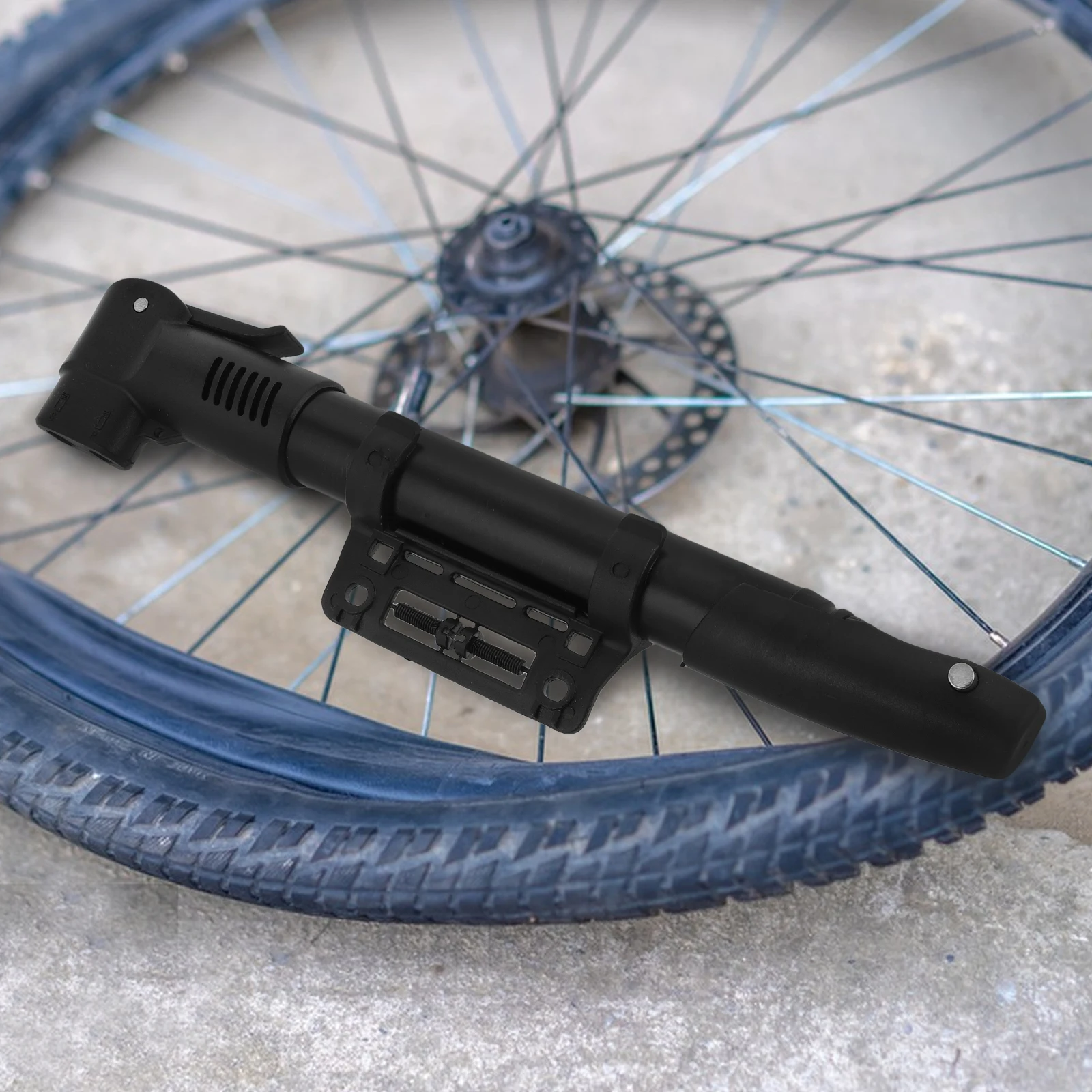 1pc Portable Bicycle High Pressure Metal Tire Inflator For Mountain Road Bikes Compact Lightweight Quick Inflation Handheld Bike
1pc Portable Bicycle High Pressure Metal Tire Inflator For Mountain Road Bikes Compact Lightweight Quick Inflation Handheld Bike