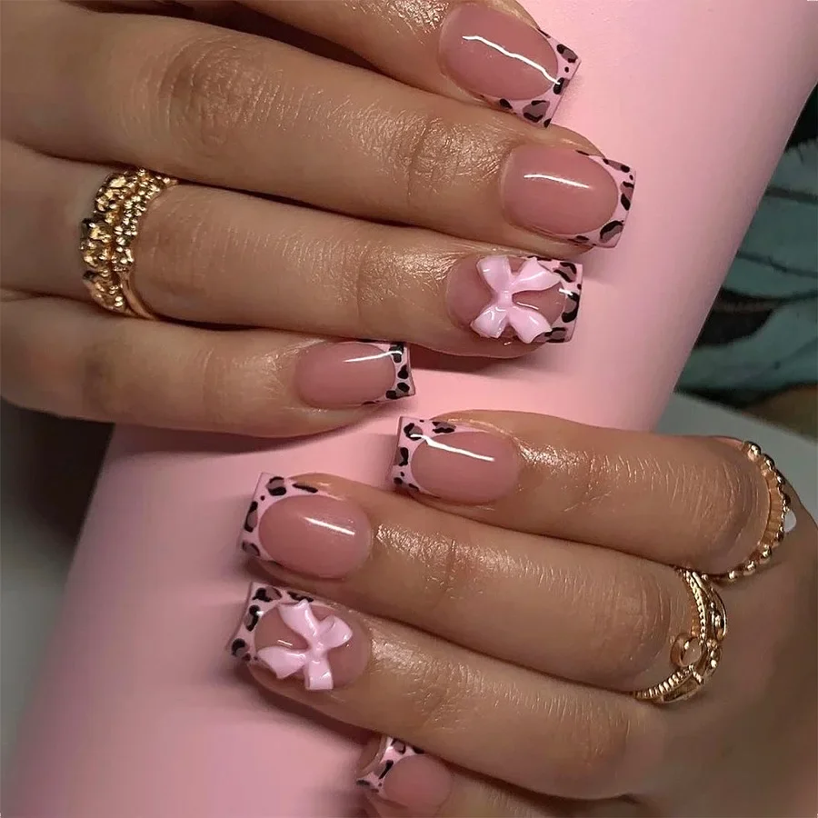 24Pcs Short Square Press On Nails, Pink French Leopard Print 3D Bow False Nails, Sweet Korean Style Reusable Fake Nails
24Pcs Short Square Press On Nails, Pink French Leopard Print 3D Bow False Nails, Sweet Korean Style Reusable Fake Nails
