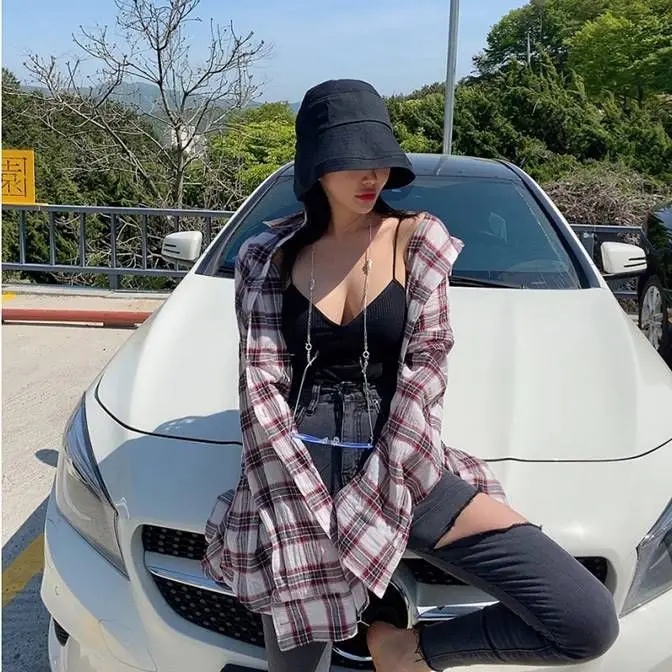 Women's Retro V-ne Colorblo Plaid Loose Sunscreen Long irt Cleanfit Sle Poly Fabric Thin Lightweight Spring irt
Women's Retro V-ne Colorblo Plaid Loose Sunscreen Long irt Cleanfit Sle Poly Fabric Thin Lightweight Spring irt